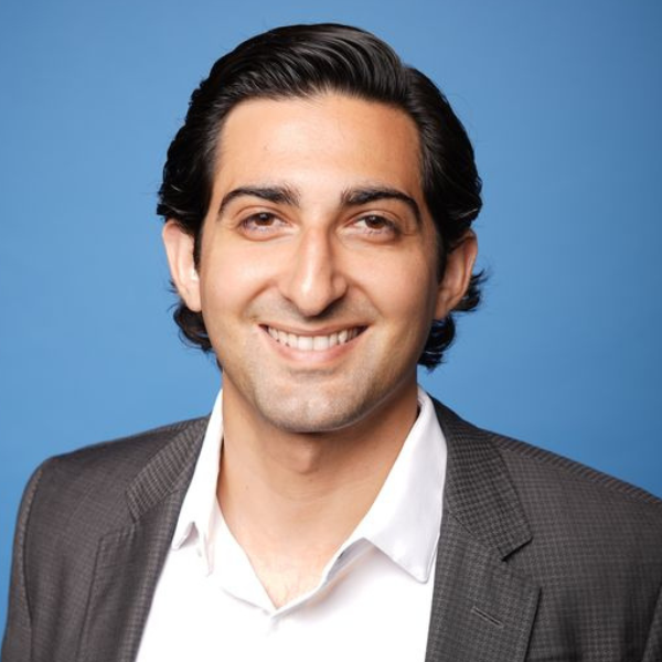 1137 Speaker Image 600x600 - 2025-09-26T100642.349